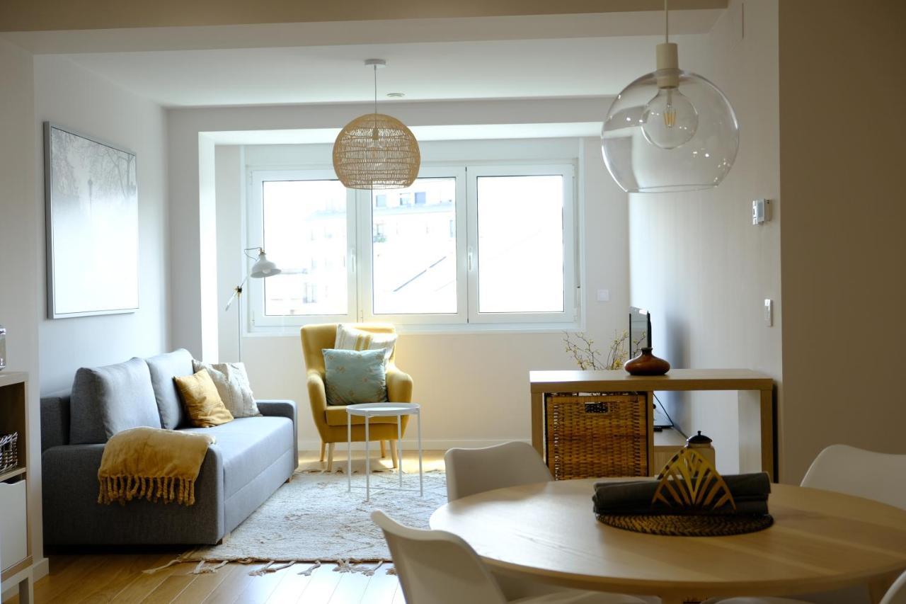Adarve, Con Parking Y Vistas A La Muralla 루고 외부 사진