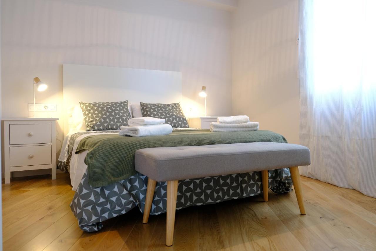Adarve, Con Parking Y Vistas A La Muralla 루고 외부 사진